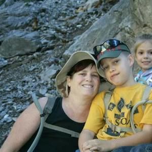 Meet your Posher, Lori